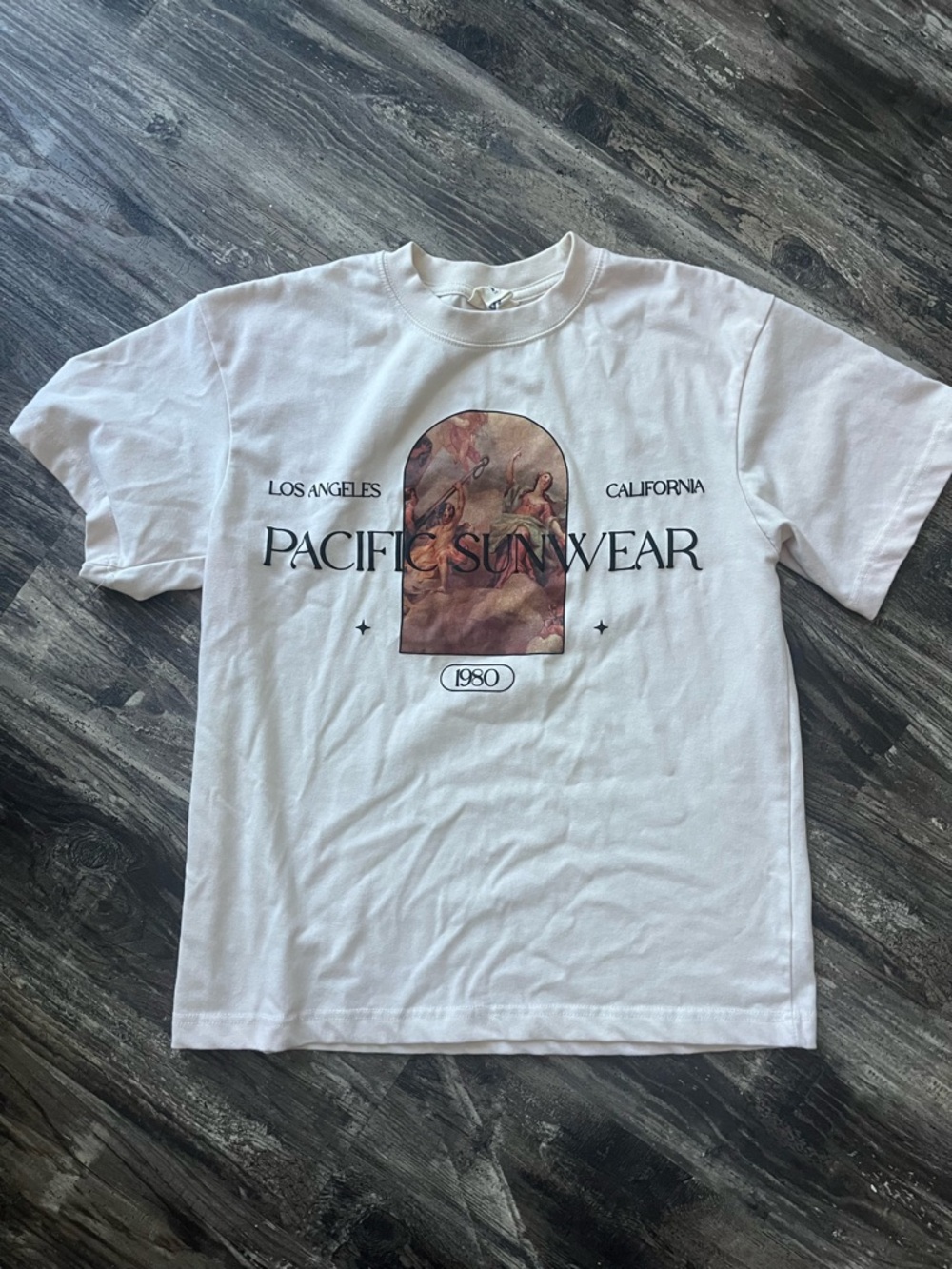 Pacific Sunwear White Graphic Tee with Renaissance Artwork